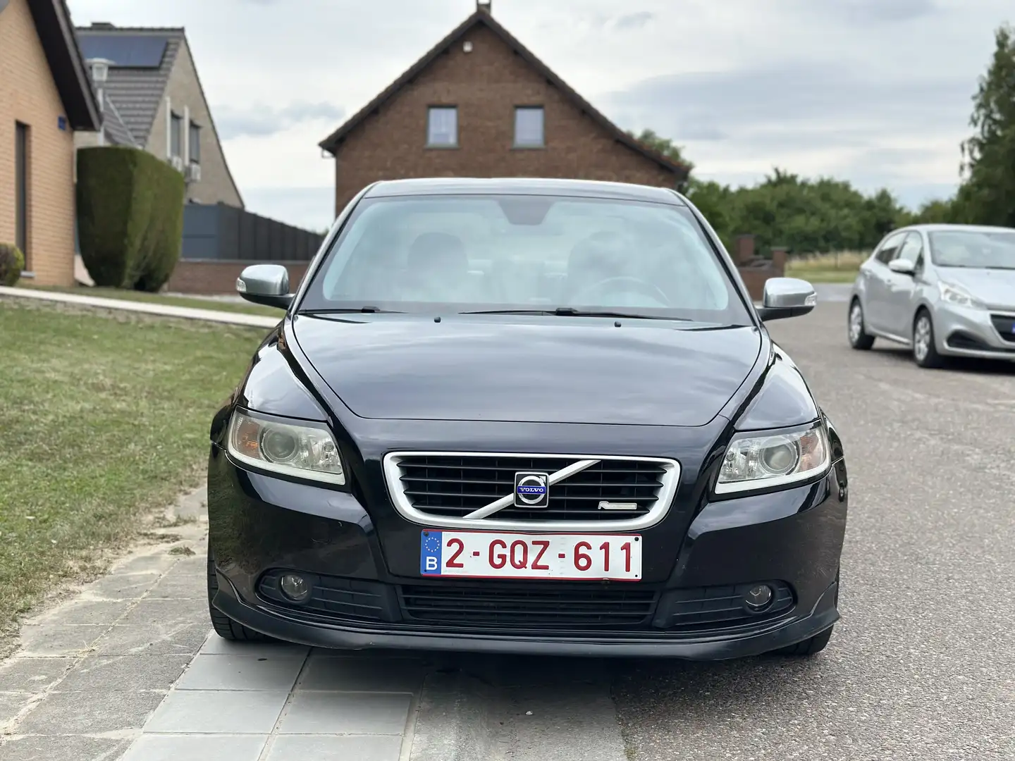Volvo S40 1.6 D R-Design Чорний - 2
