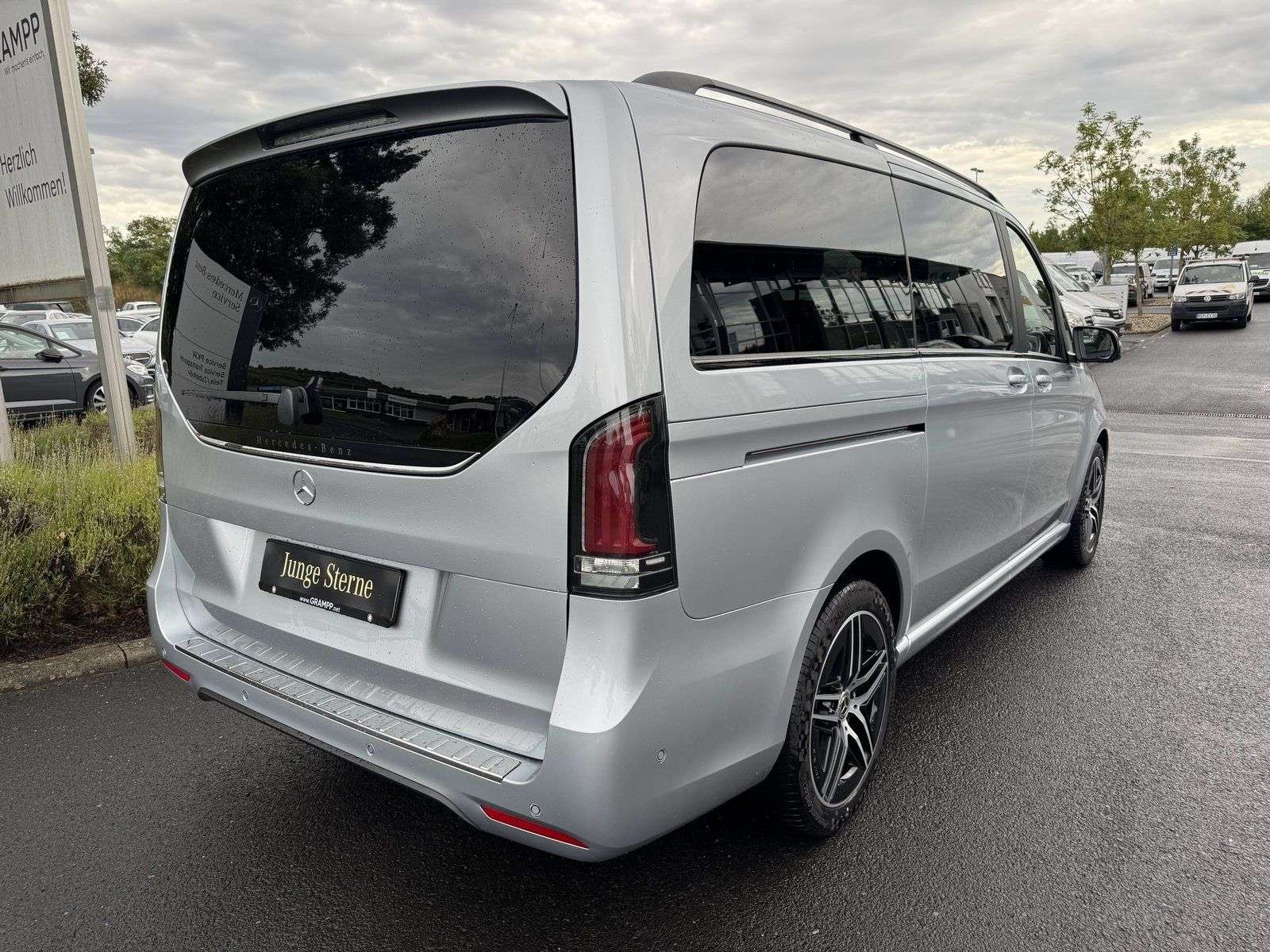 Mercedes-Benz V 300
