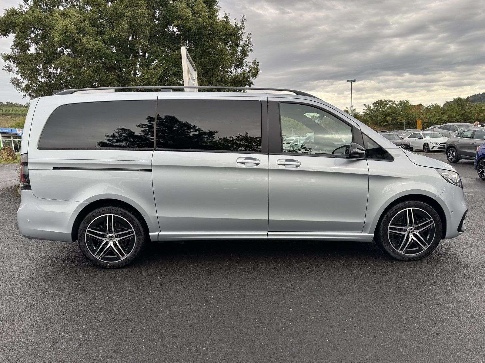 Mercedes-Benz V 300