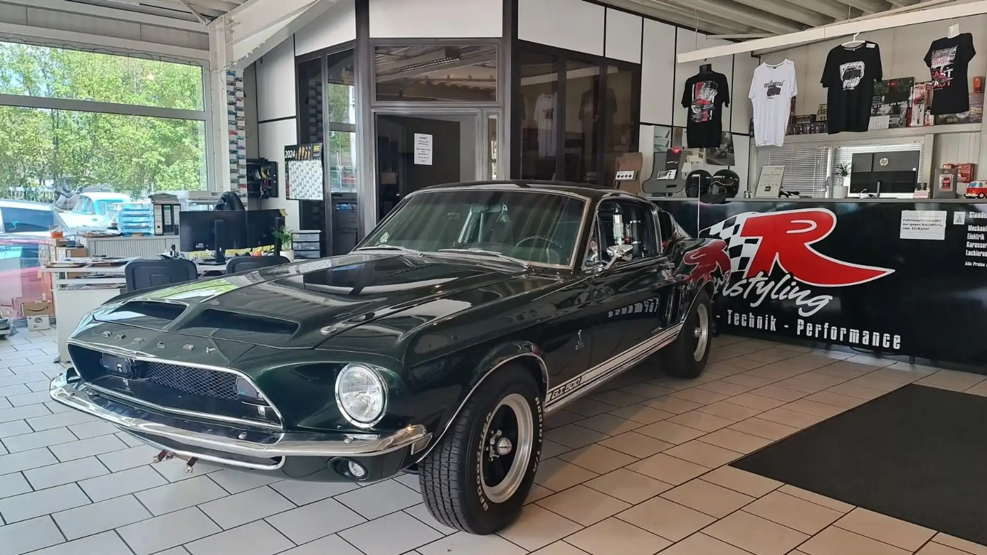 Ford Mustang Shelby GT500 7.0L 1.HAND Grün - 2