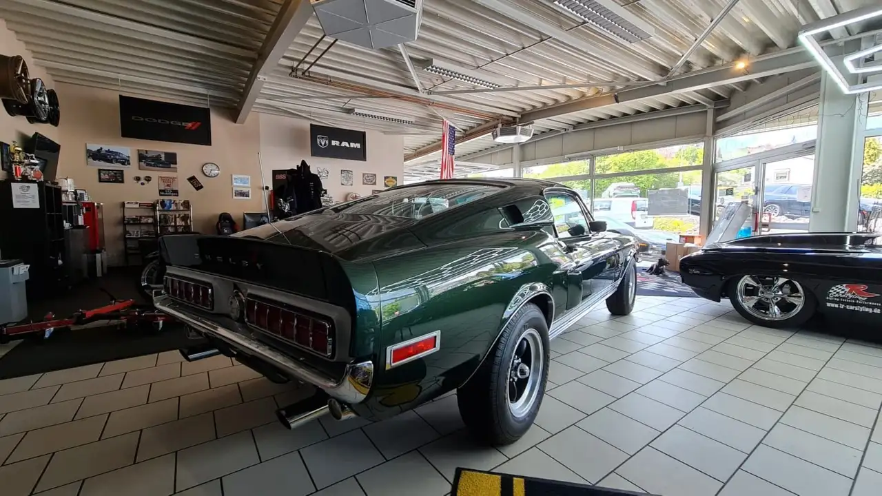 Ford Mustang Shelby GT500 7.0L 1.HAND, foto 5