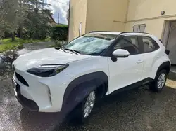 toyota yaris cross 9400km