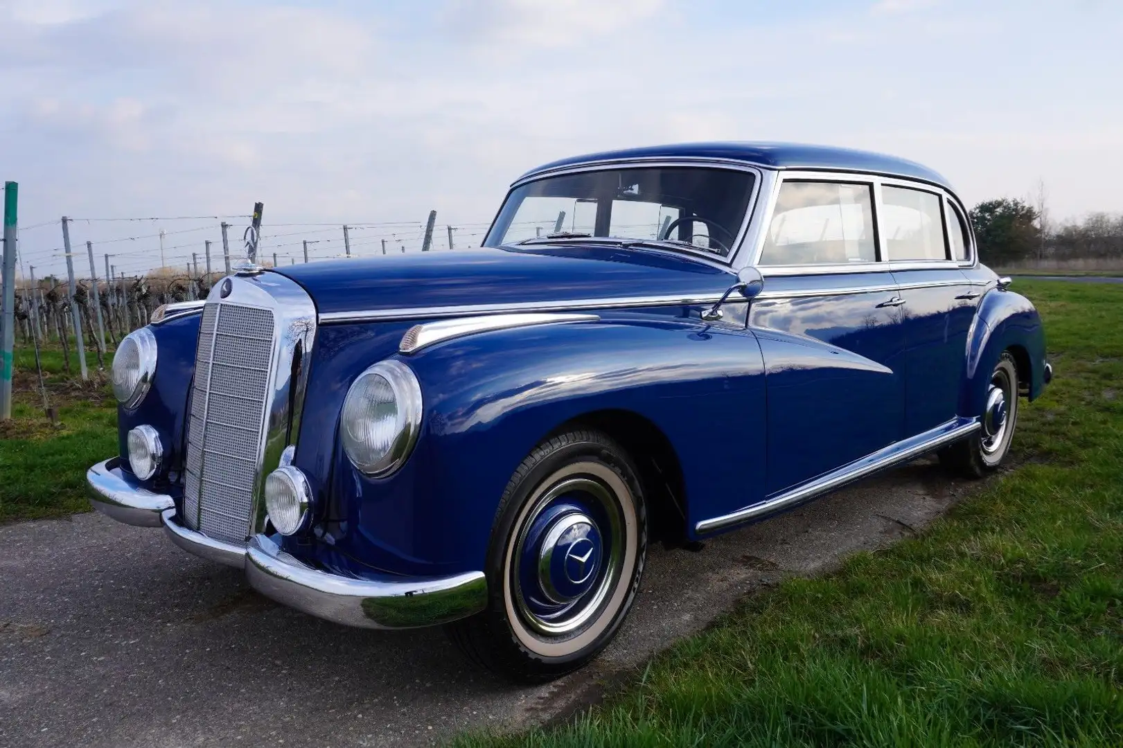 Mercedes-Benz 300 Adenauer, Frame Off Restauration, Zustand 1 Albastru - 2