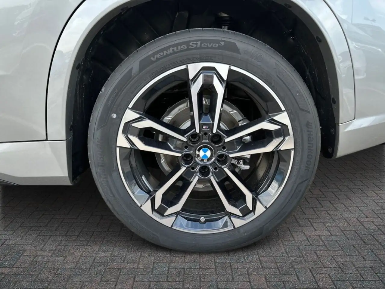 BMW X1 X1 sdrive18d MSport auto 17