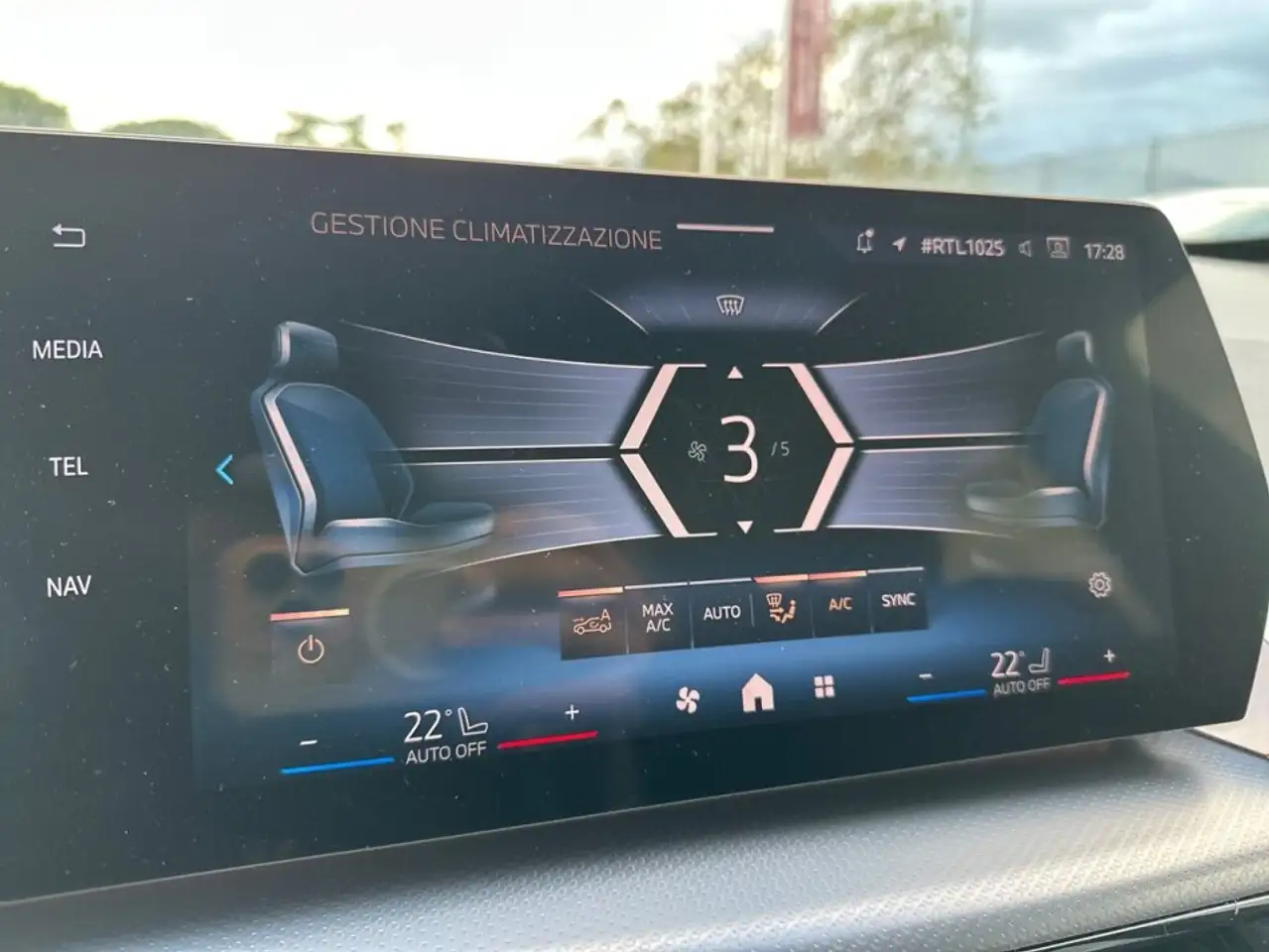 BMW X1 X1 sdrive18d MSport auto 14