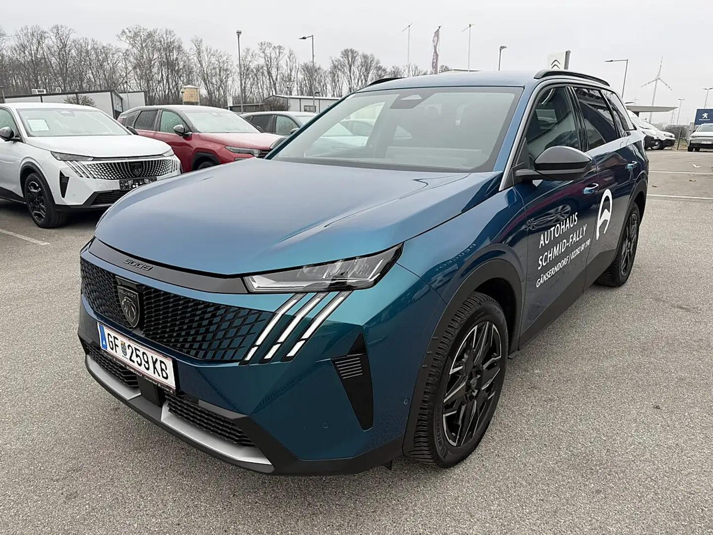 Peugeot 5008 mHEV 145 e-DCS6 Aut. Blau - 1