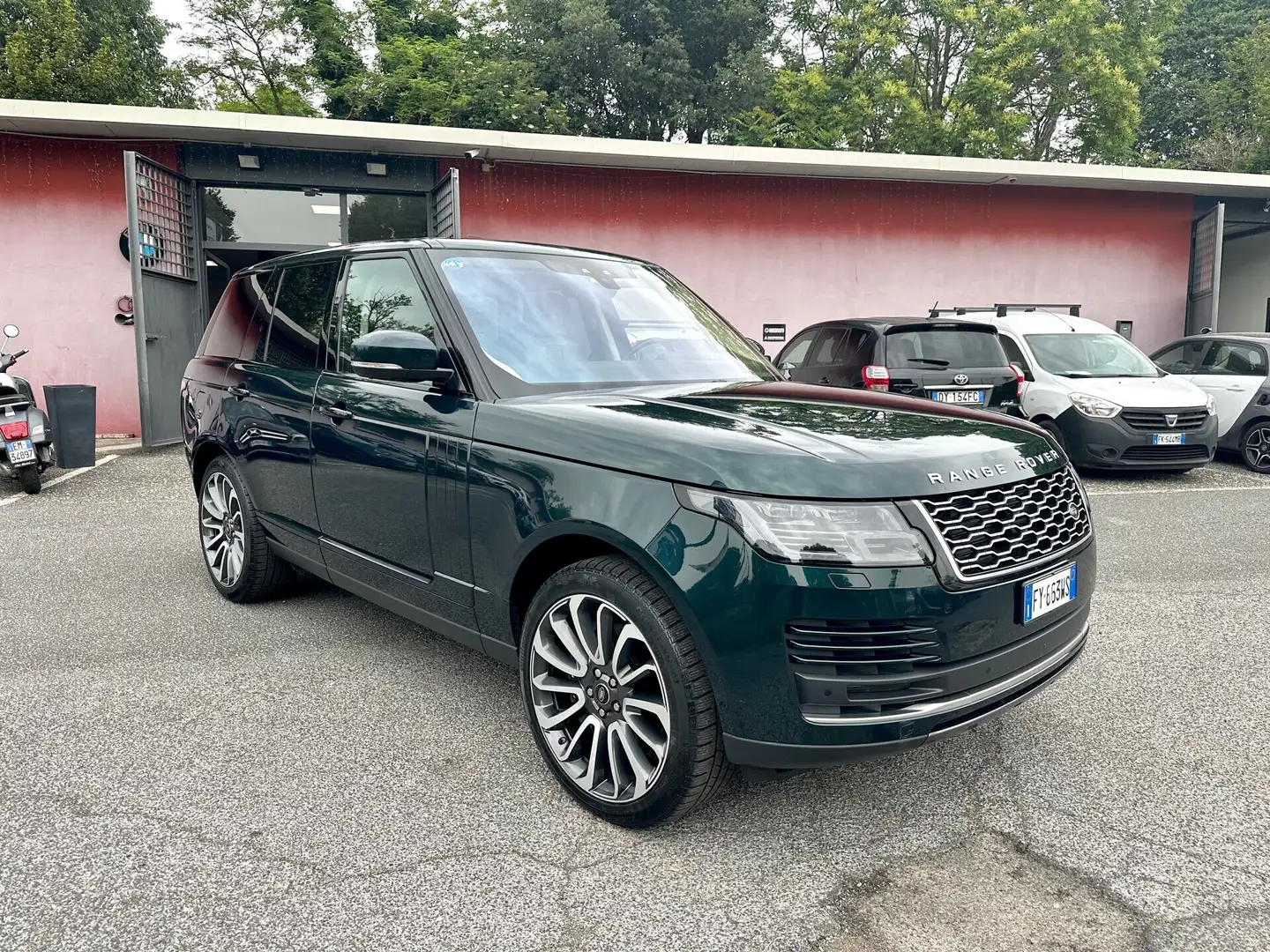 Land Rover Range Rover Range Rover 3.0 SDV6 HSE FOND ENTERTAIMENT Verde - 2