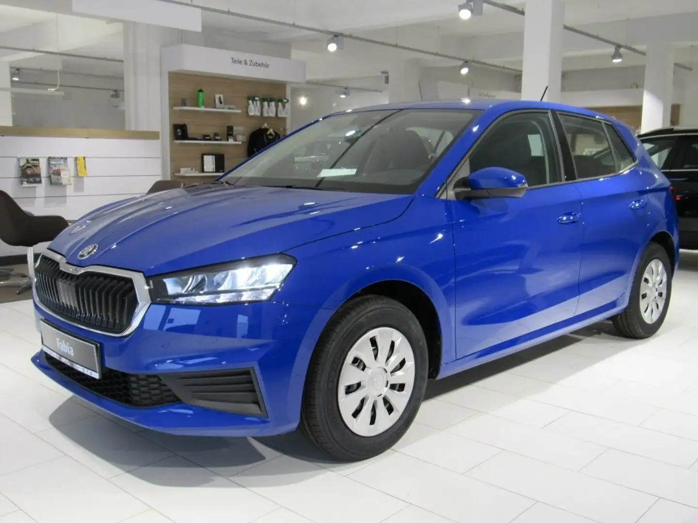 Skoda Fabia 1.0 MPI Essence (PJ) Blau - 1