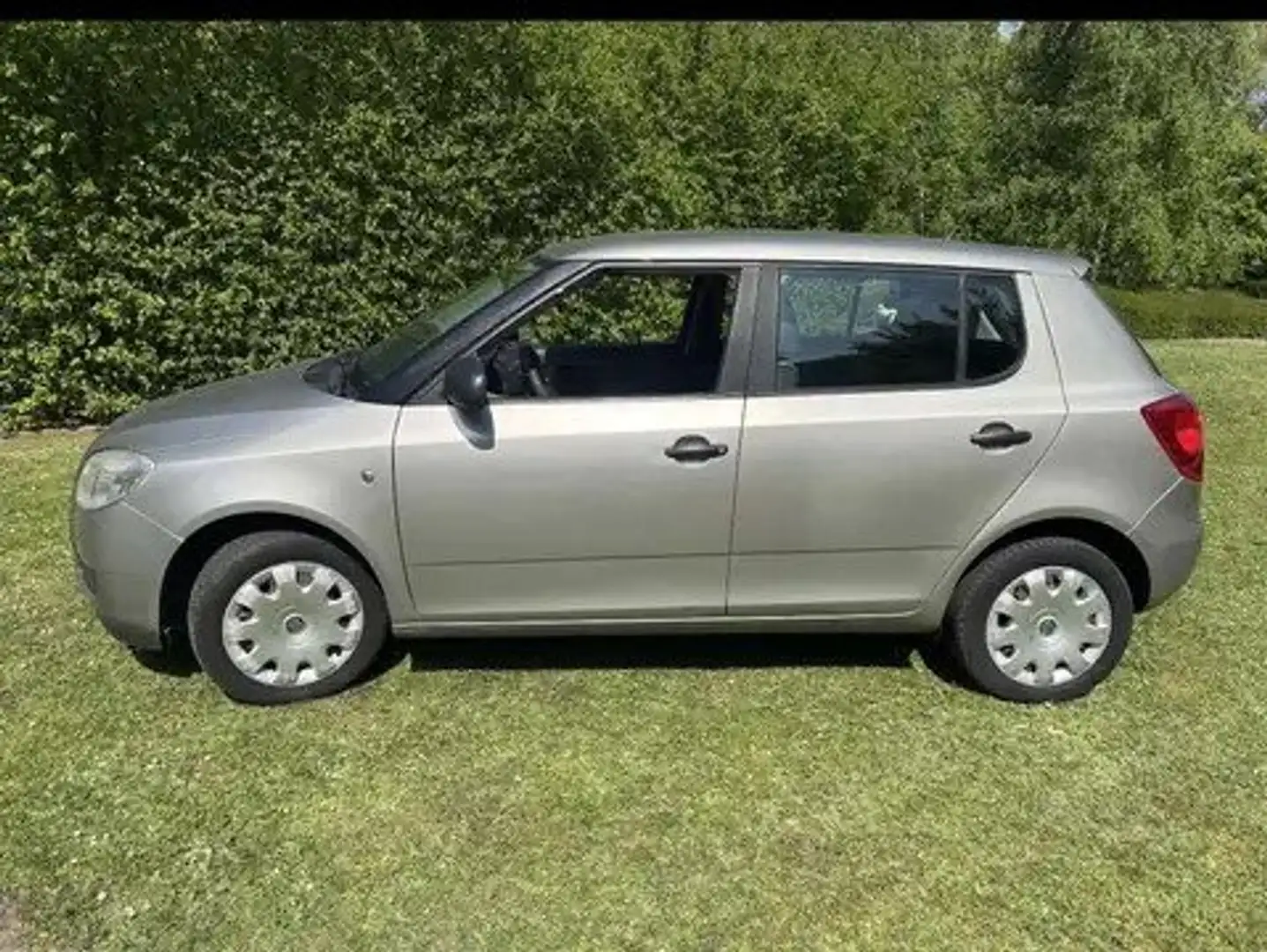 Skoda Fabia 1.2i ✅Garantie 1an ✅ Gris - 2