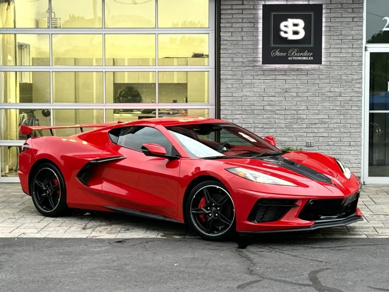 Chevrolet Corvette снимка Chevrolet Corvette