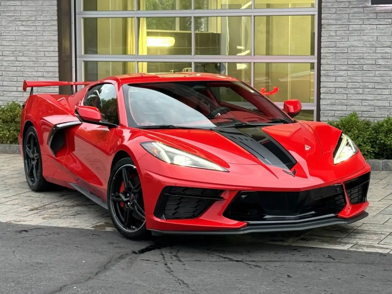 Chevrolet Corvette снимка Chevrolet Corvette