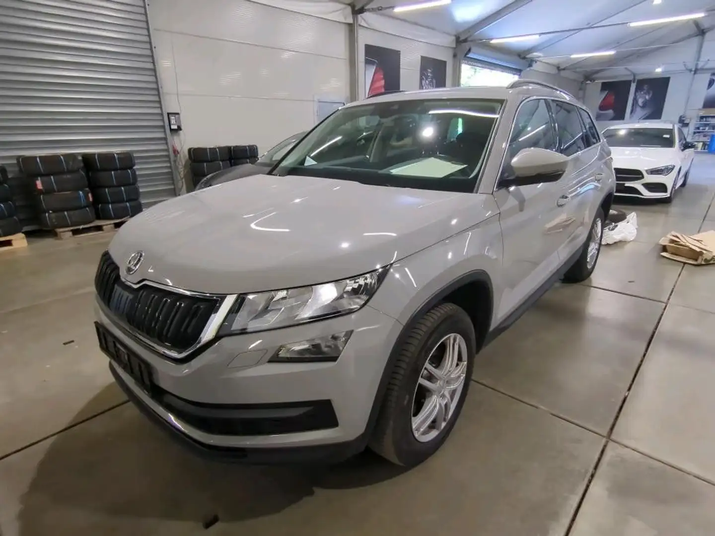 Skoda Kodiaq Ambition  2.0 TDI* NAV*LED*ACC*8 FACH BER Grau - 1