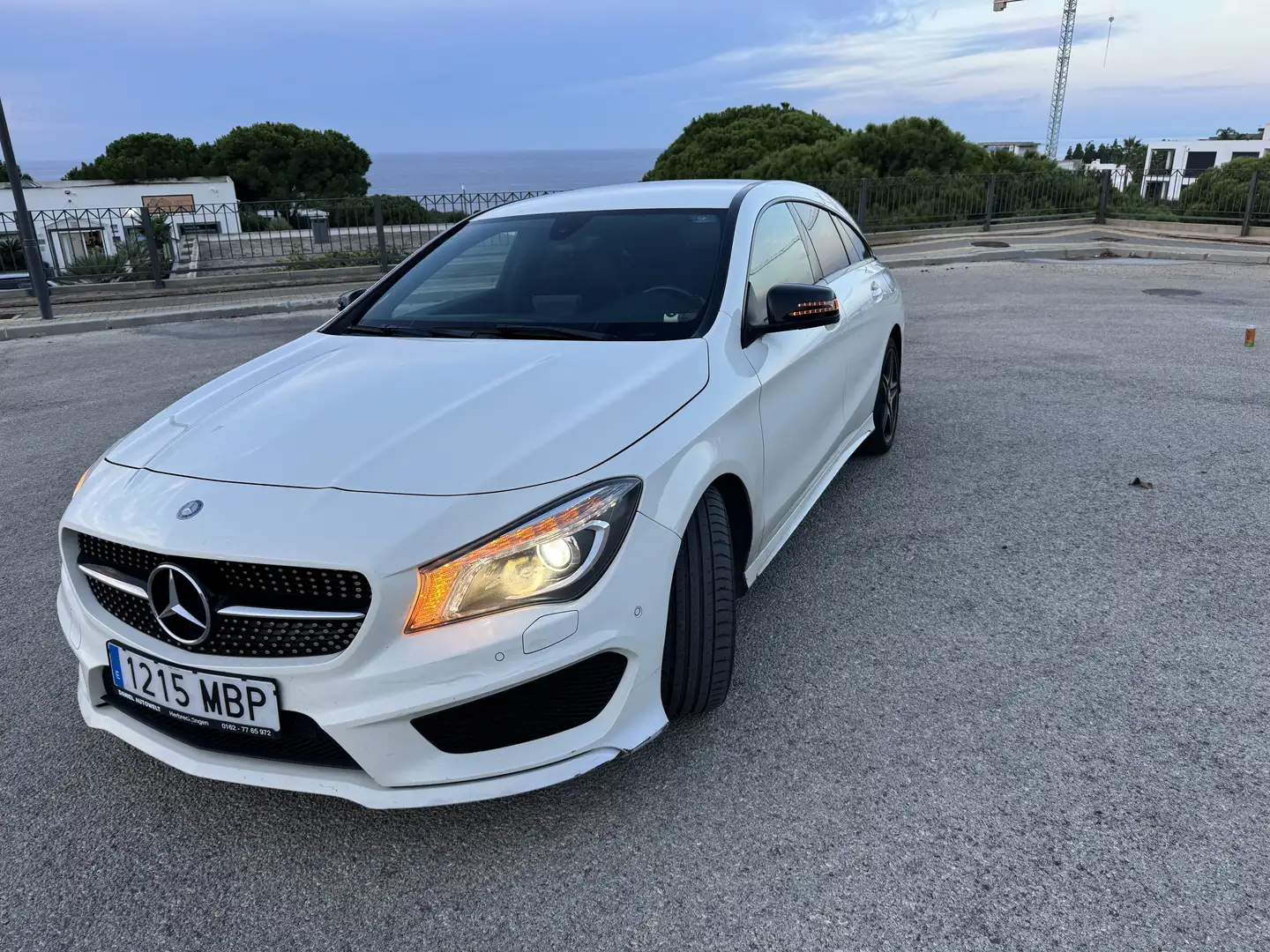 Mercedes-Benz CLA 250 Shooting Brake 4Matic 7G-DCT Sport - 2