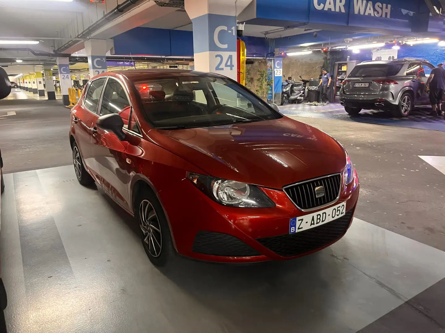 SEAT Ibiza Ibiza 1.2i Style 207000 km Rood - 2