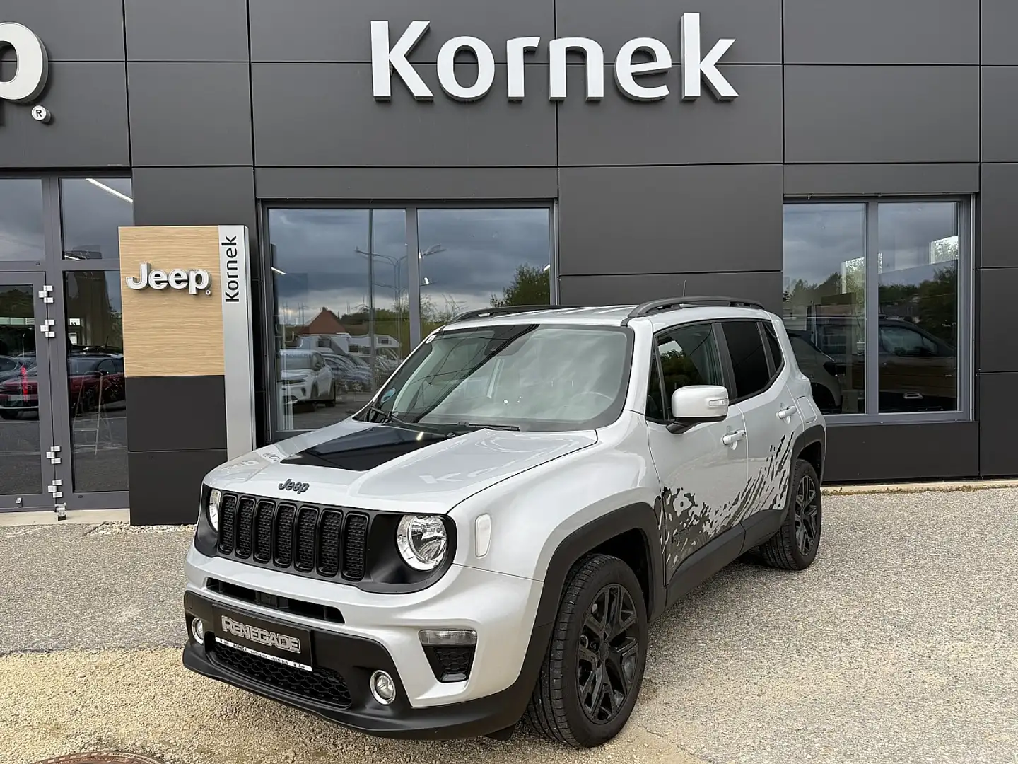 Jeep Renegade 1.3 PHEV AT 4xe Night Eagle Weiß - 1