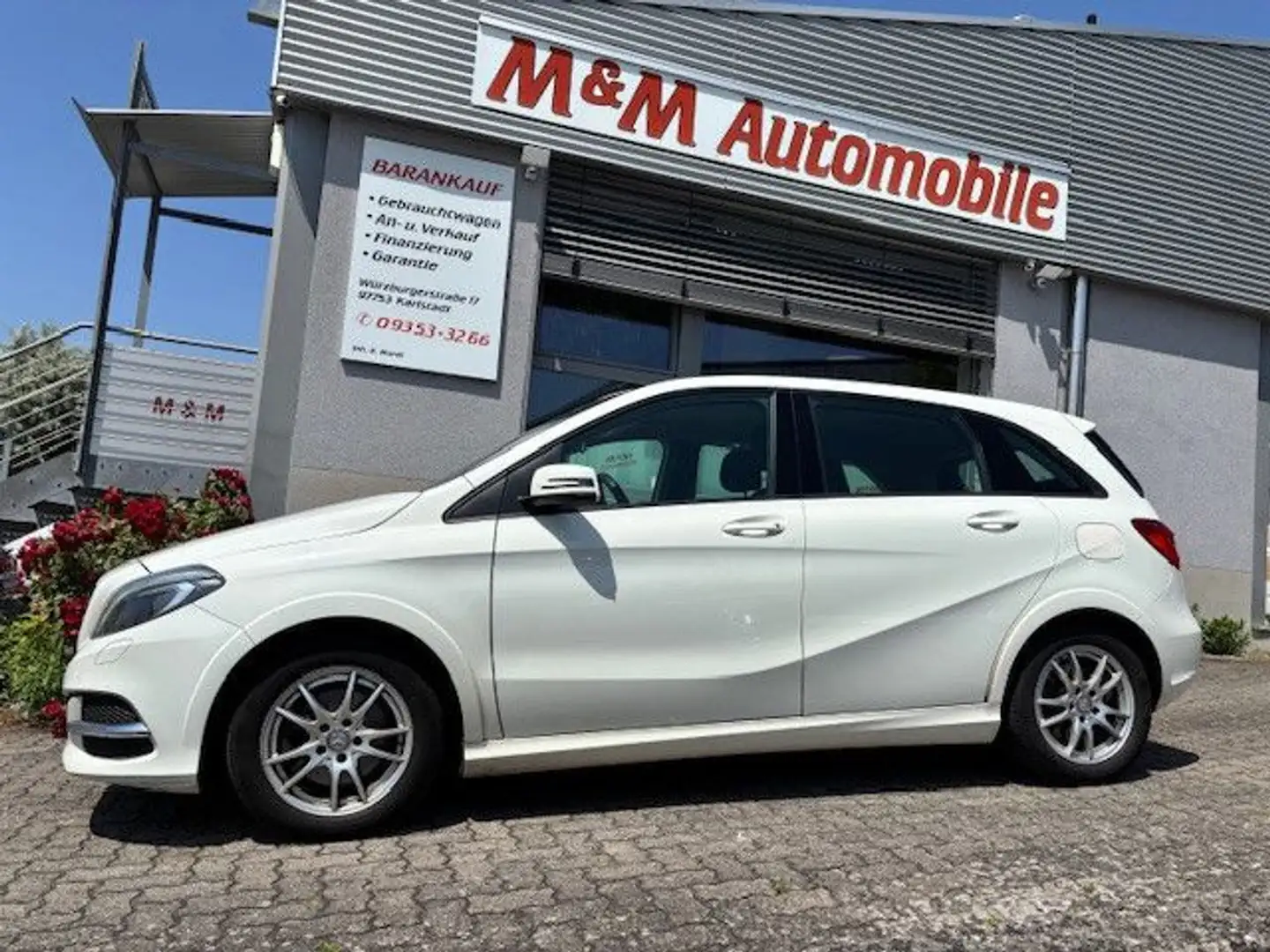 Mercedes-Benz B 200 CNG Schalter *LED+NAVI+AHK+RF-KAMERA+ALU* Wit - 1