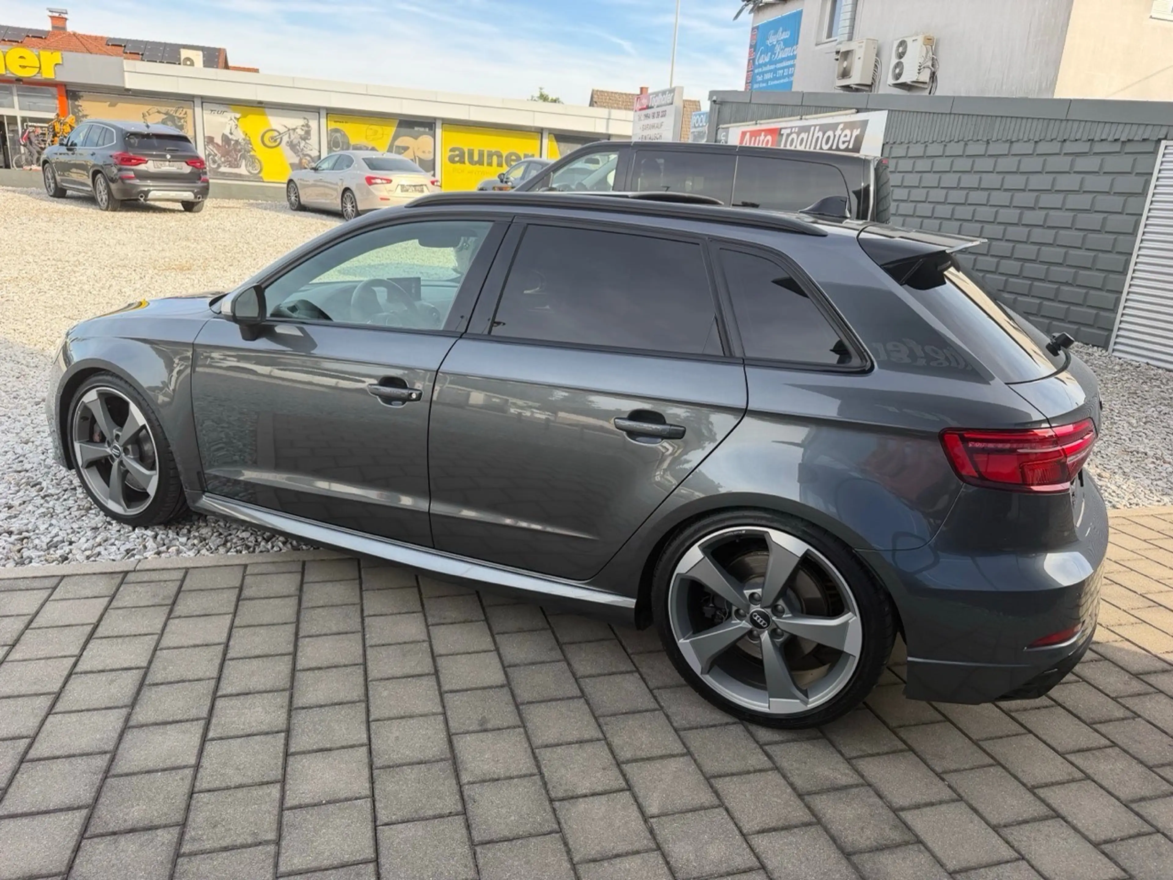 Audi RS3 8V quattro Facelift OHNE OPF Panorama jedes Audi Service B&O RS Design-Paket — photo 8