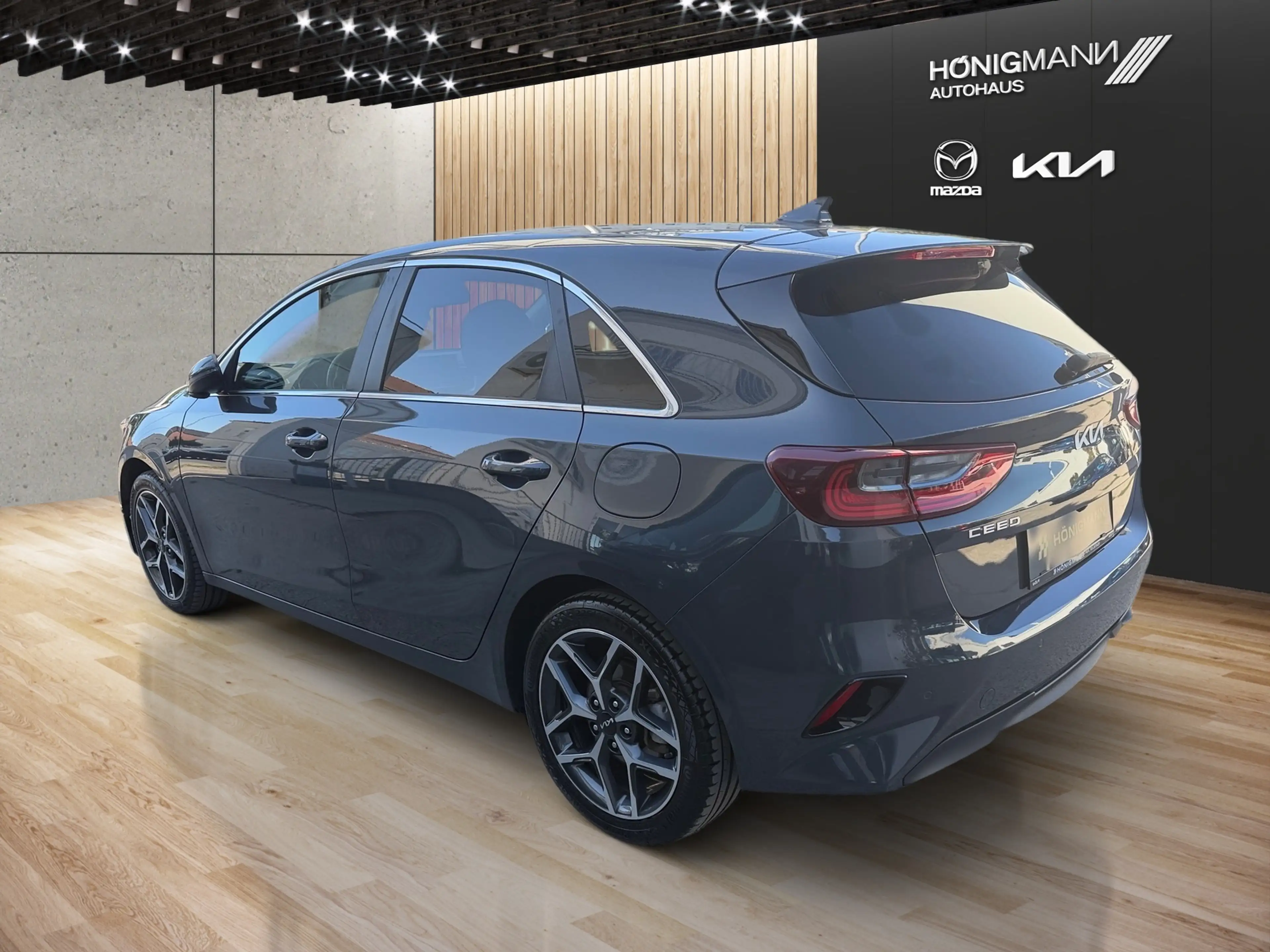 Kia Ceed / cee'd ceed 1,6 CRDi ISG Gold — photo 7
