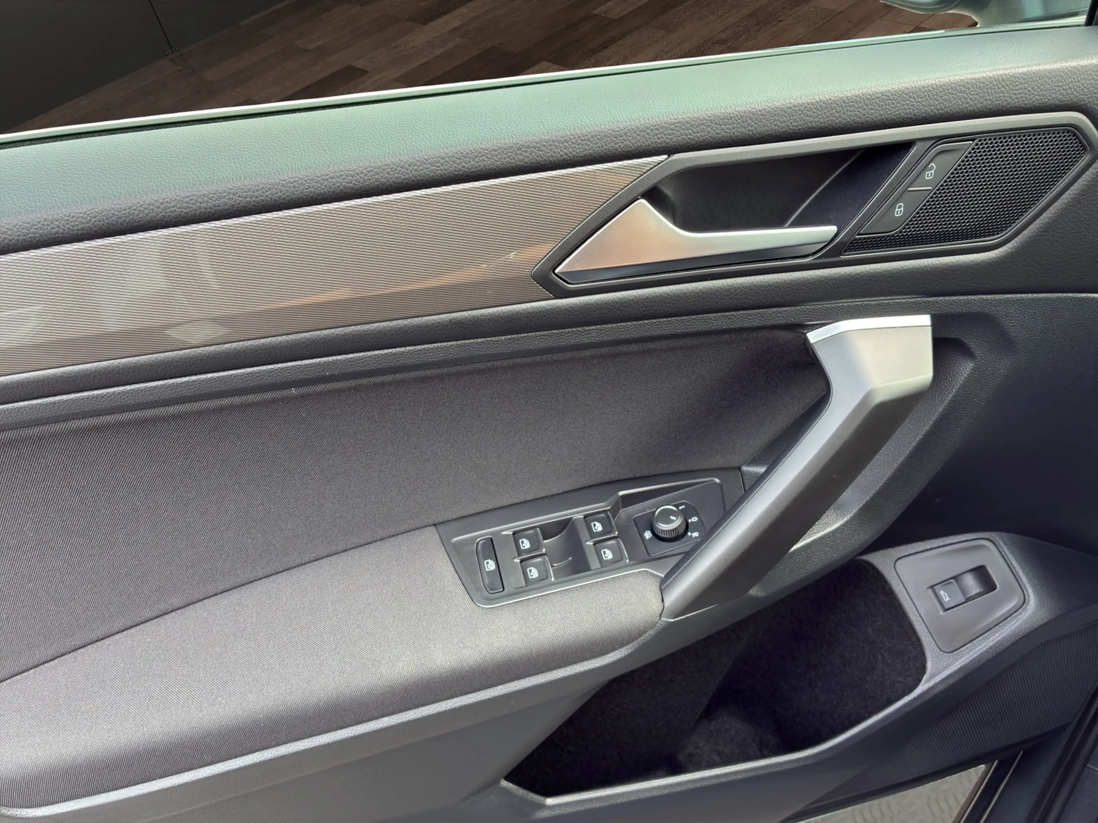Volkswagen Tiguan Allspace 1.5 TSI Life DSG LED+Navi+AHK — photo 14