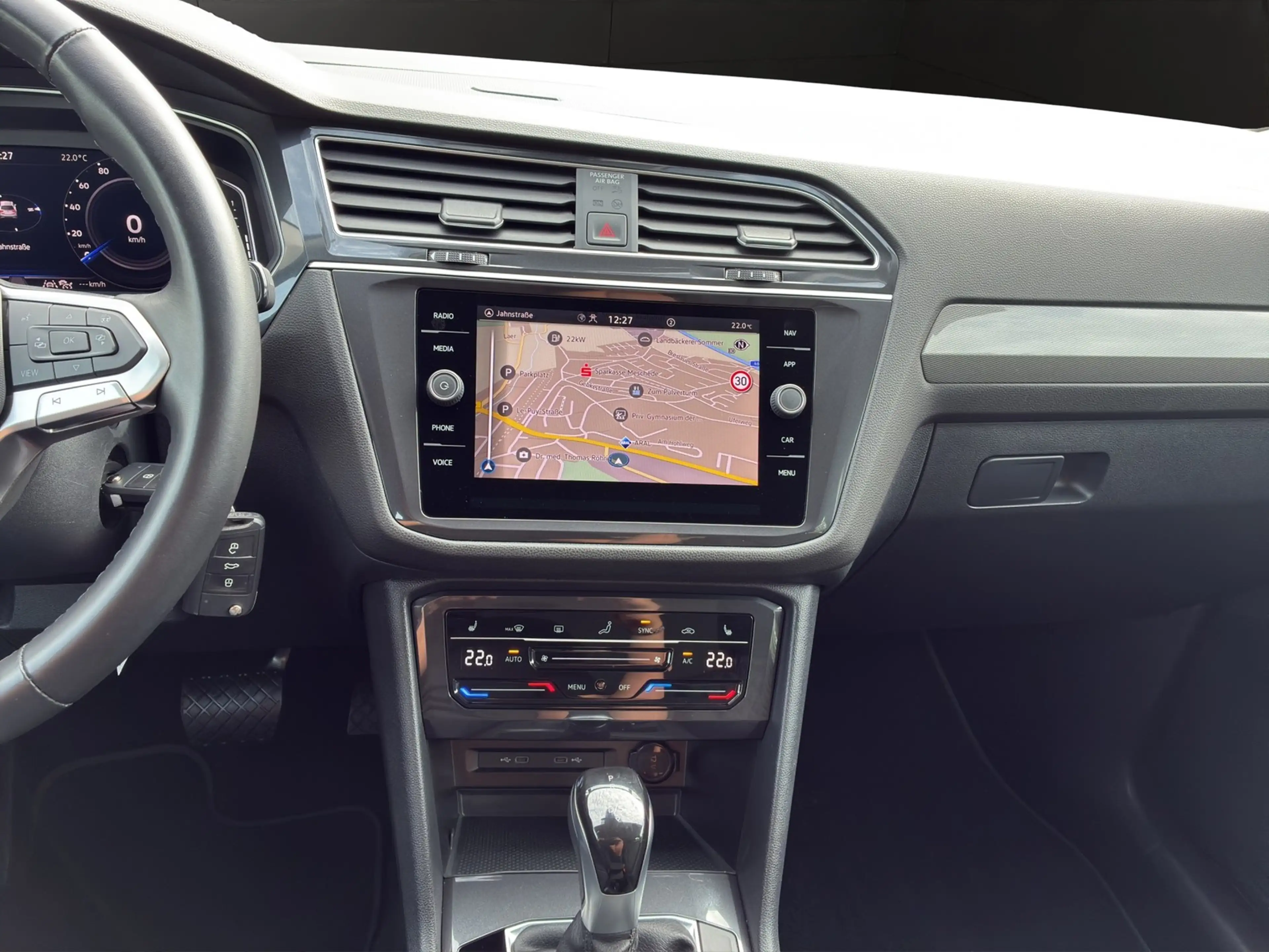 Volkswagen Tiguan Allspace 1.5 TSI Life DSG LED+Navi+AHK — photo 13