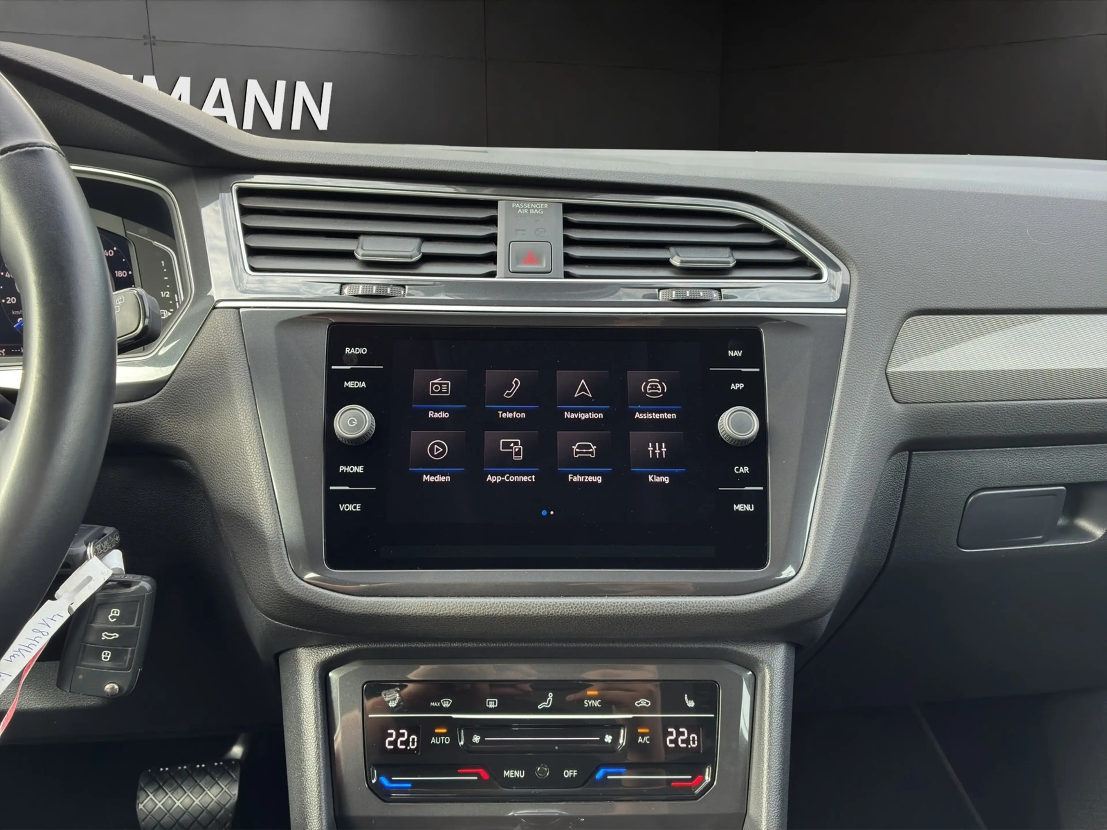 Volkswagen Tiguan Allspace 1.5 TSI Life DSG LED+Navi+AHK — photo 16