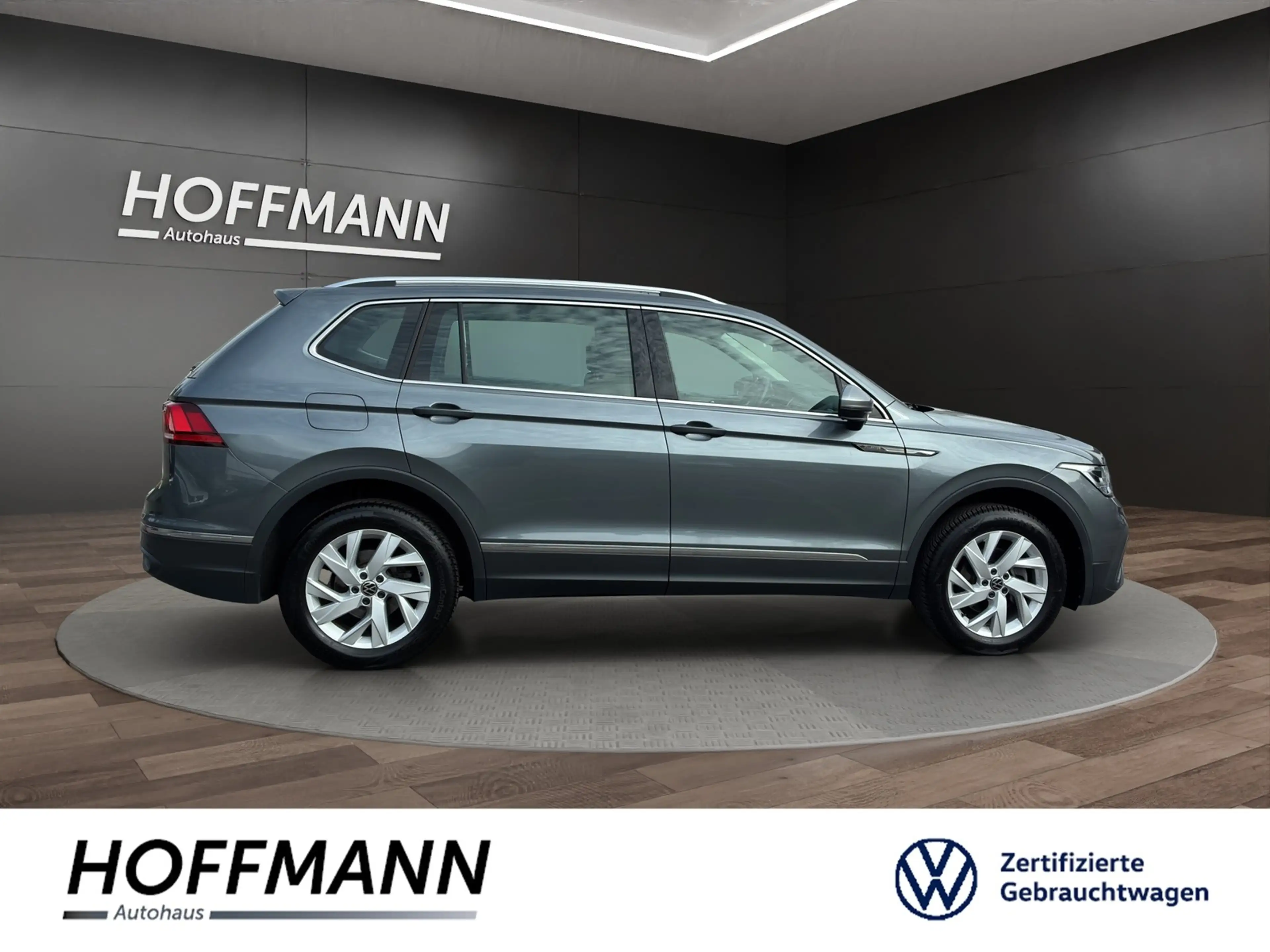 Volkswagen Tiguan Allspace 1.5 TSI Life DSG LED+Navi+AHK — photo 6
