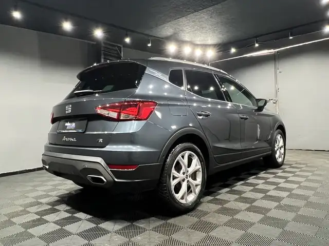 Seat Arona view 4