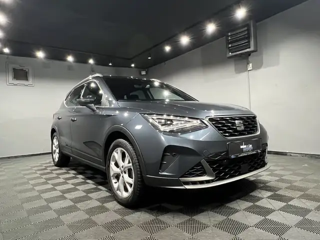 Seat Arona view 2