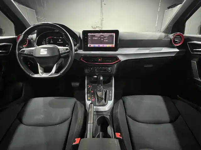 Seat Arona view 13
