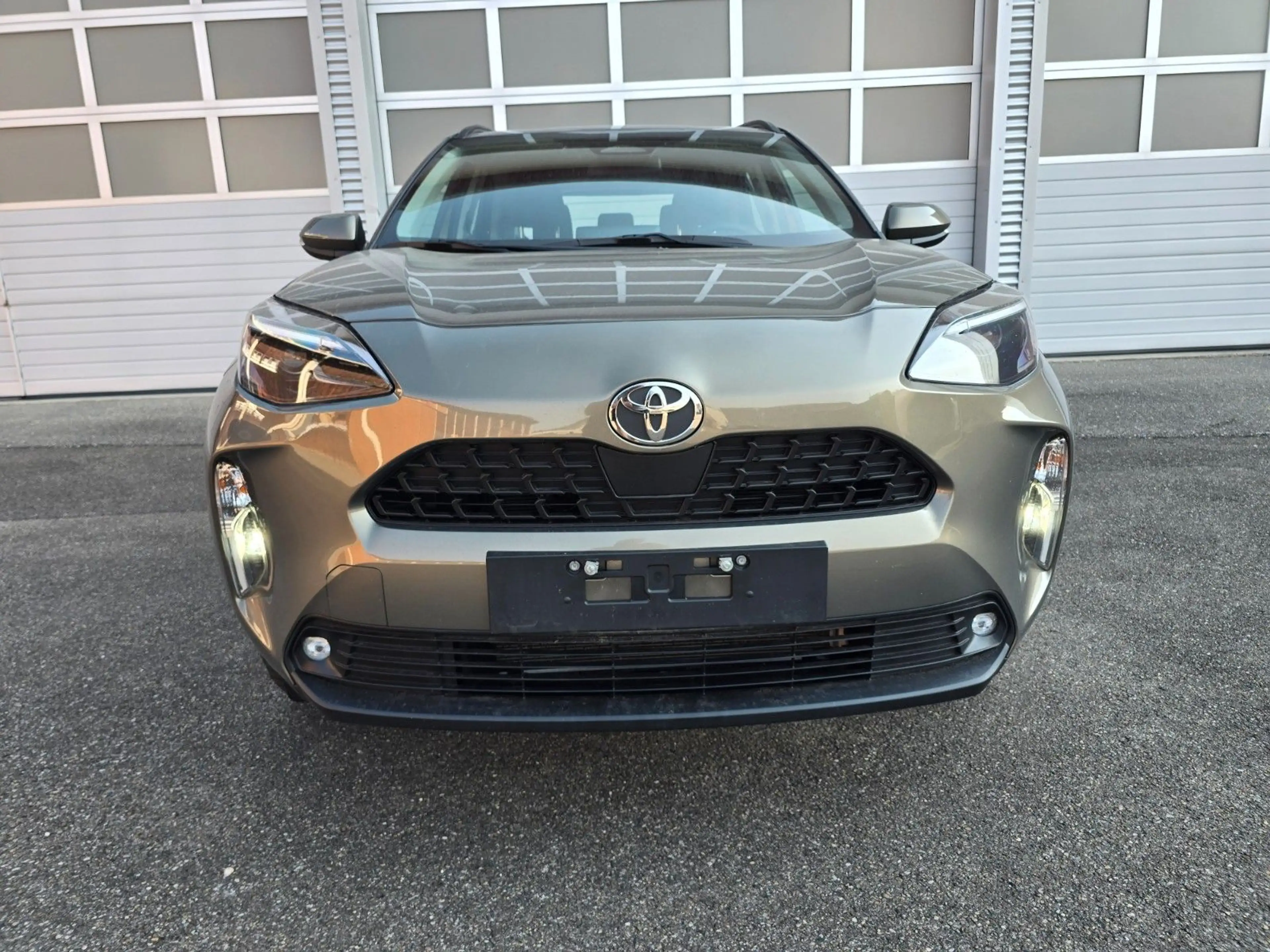Toyota Yaris Cross Hybrid,Automatik, Garantie — photo 3