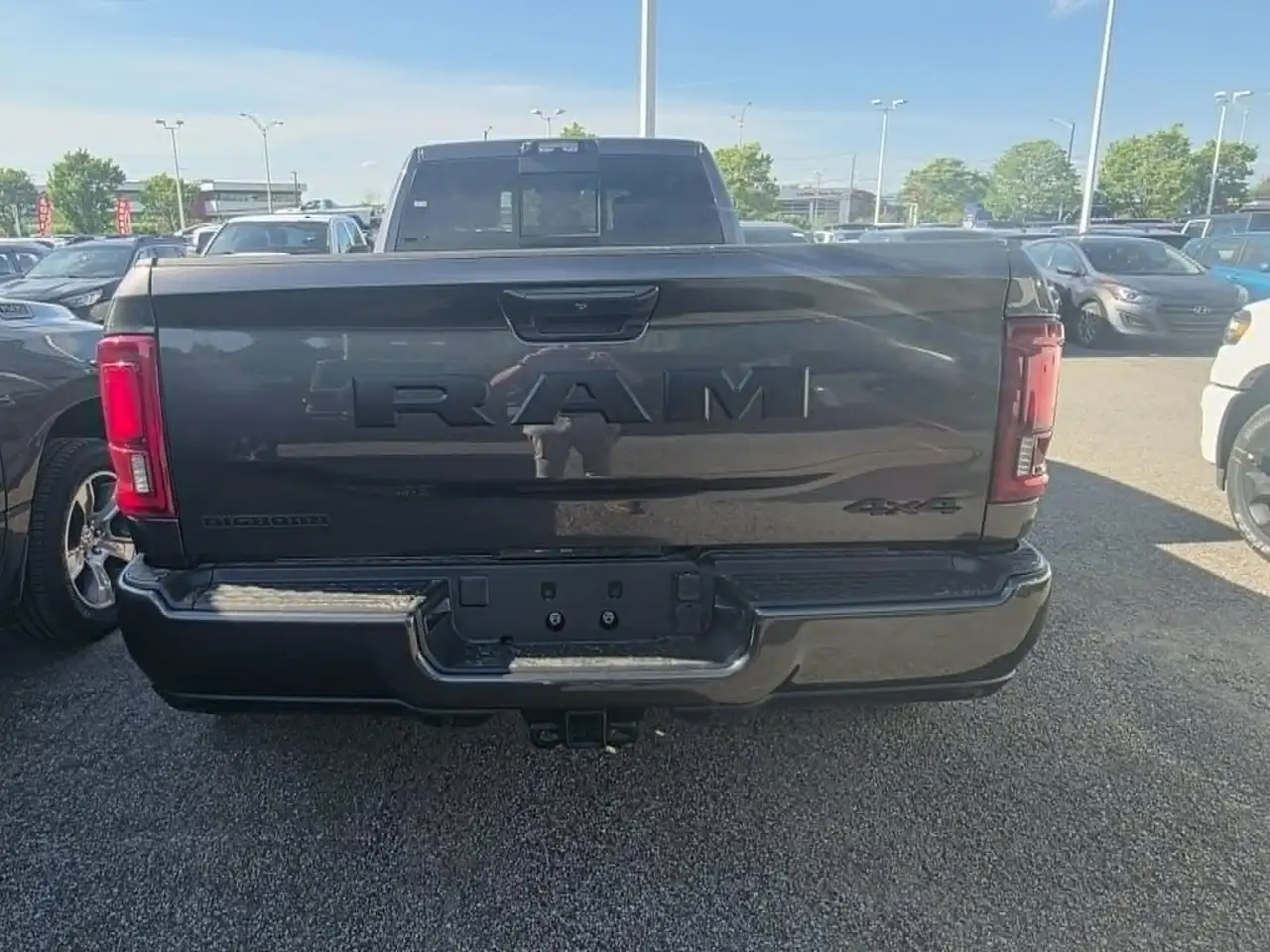 RAM 3500 снимка RAM 3500