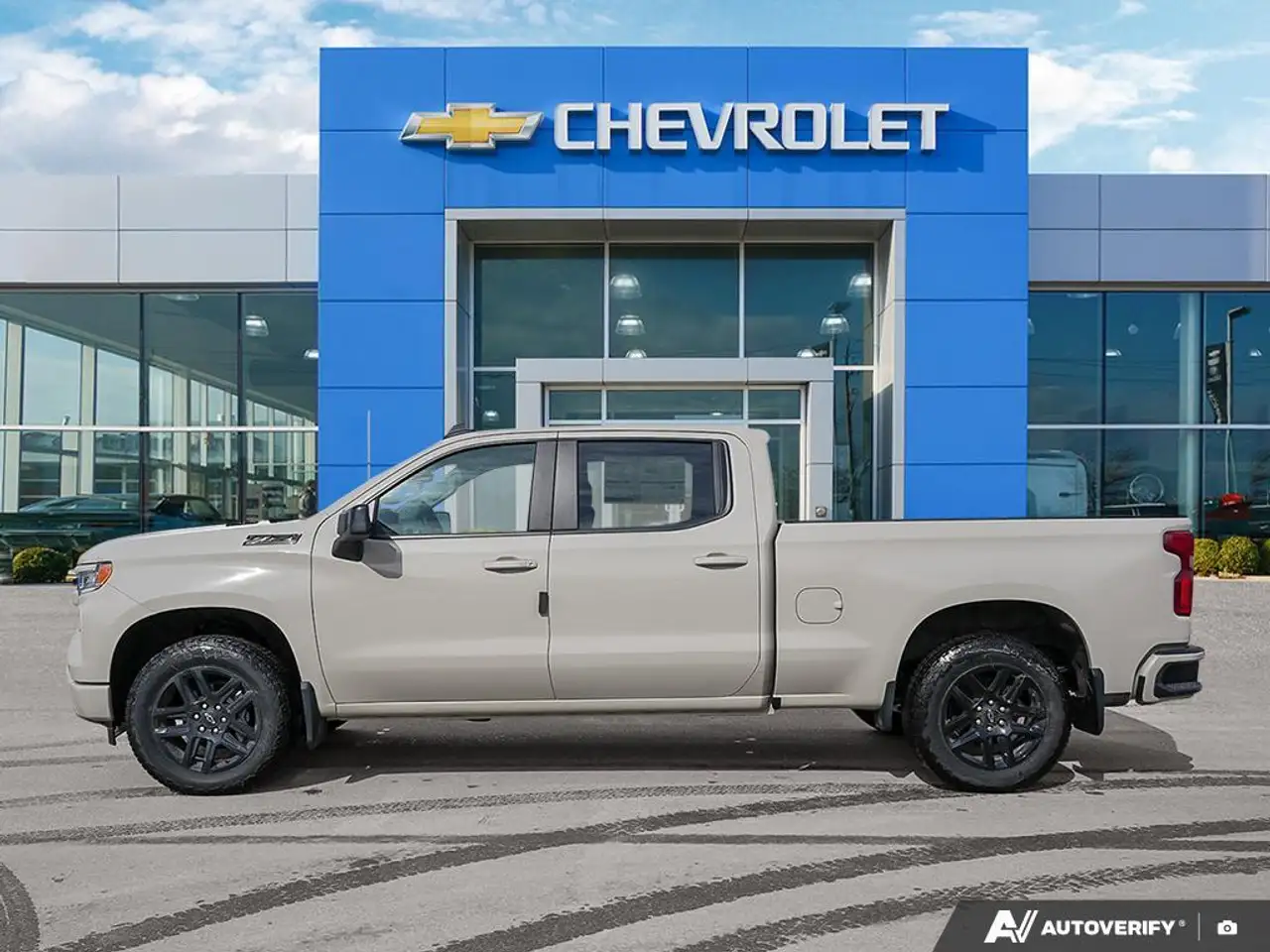 Chevrolet Silverado 1500 снимка Chevrolet Silverado 1500