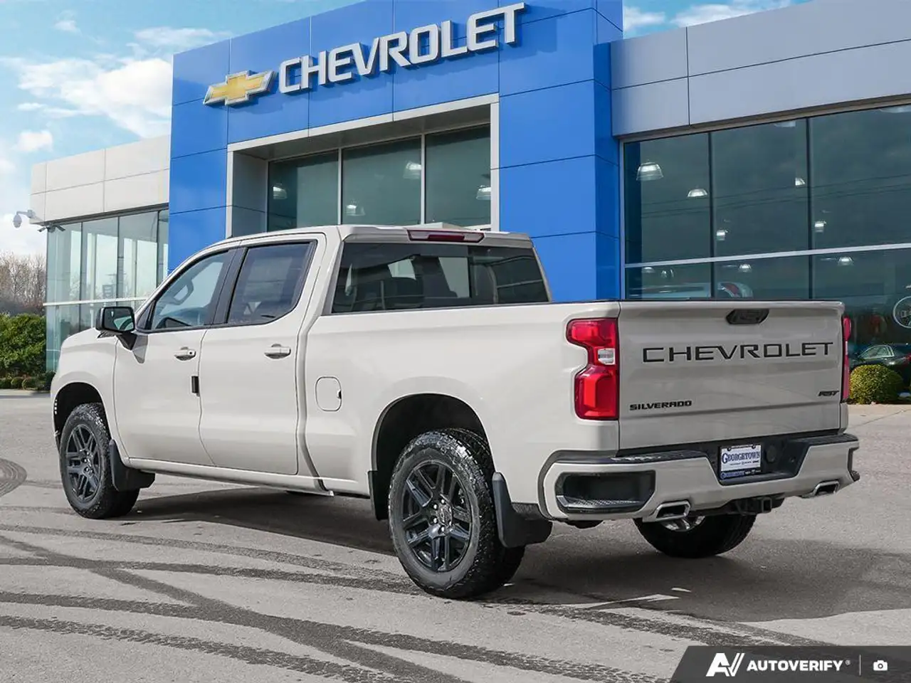 Chevrolet Silverado 1500 снимка Chevrolet Silverado 1500