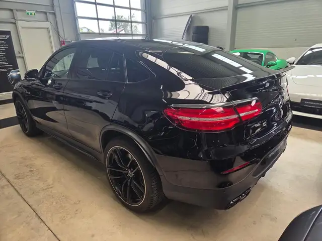 Mercedes-Benz GLC view 14