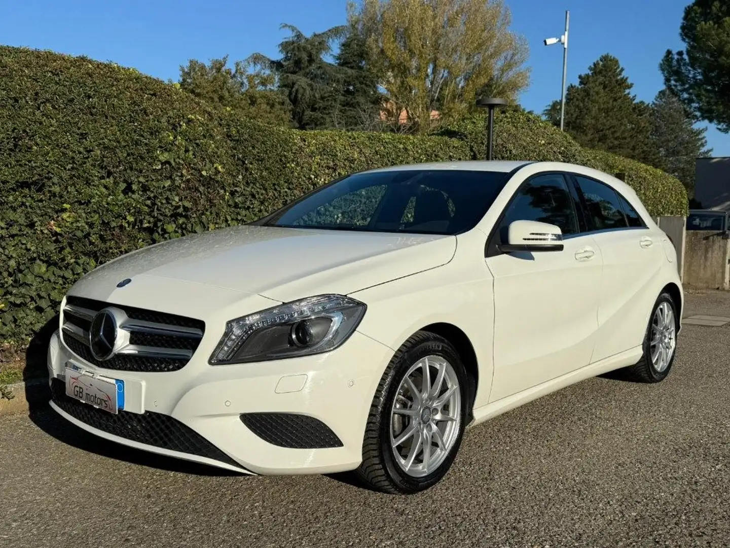 Mercedes-Benz A 180 CDI Automatic Premium NAVI - XENO - PDC - 17 Blanco - 1