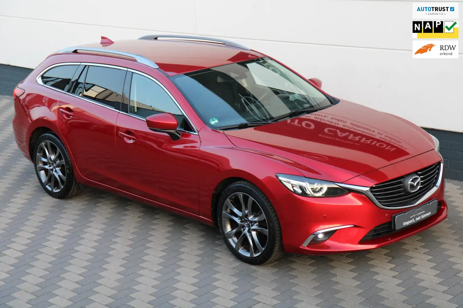 Mazda 6 Sportbreak 2.5 SkyActiv-G 192PK Aut. Navi Camera ! Rouge - 1