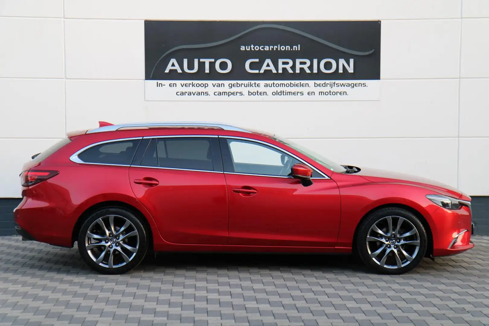 Mazda 6 Sportbreak 2.5 SkyActiv-G 192PK Aut. Navi Camera ! Rouge - 2