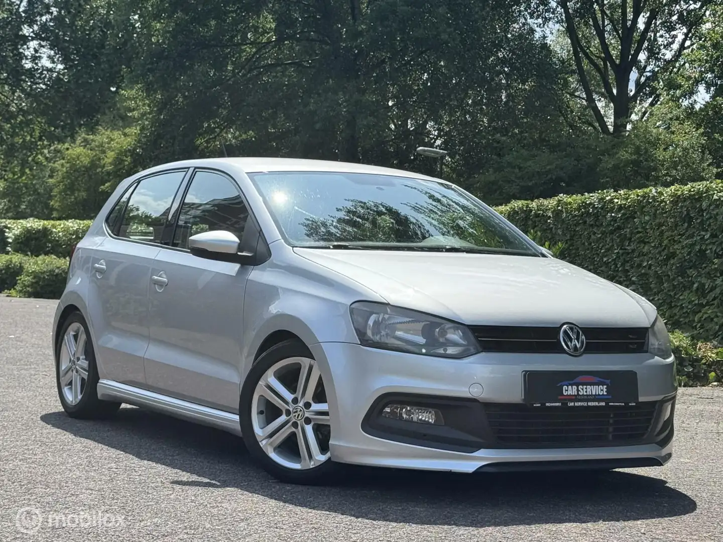 Volkswagen Polo 1.2 R Line/PDC/AC/Cruise/NWE KETTING/GB - 2