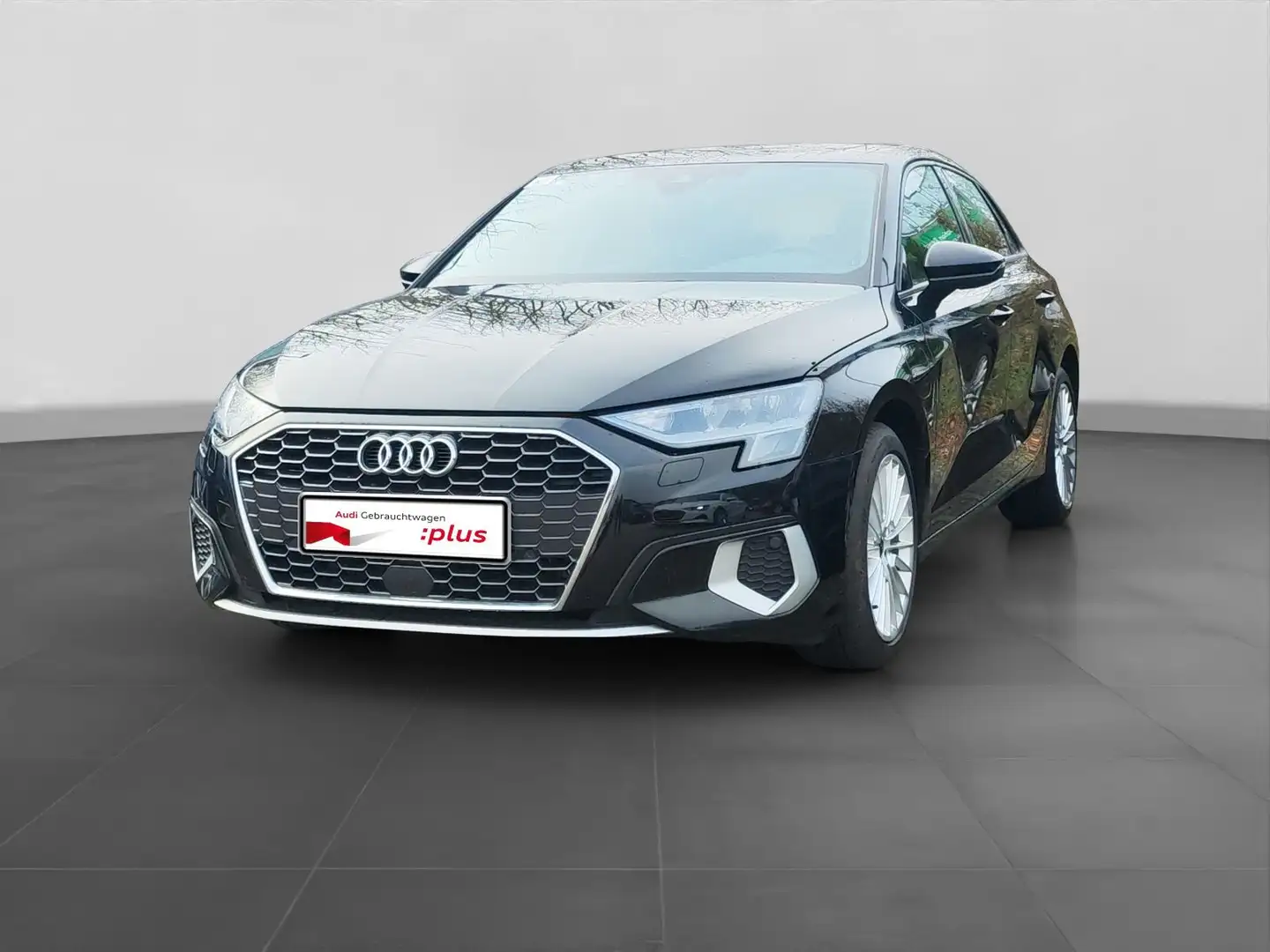 Audi A3 40 TFSI e ADVANCED LM17 DAB Schwarz - 2