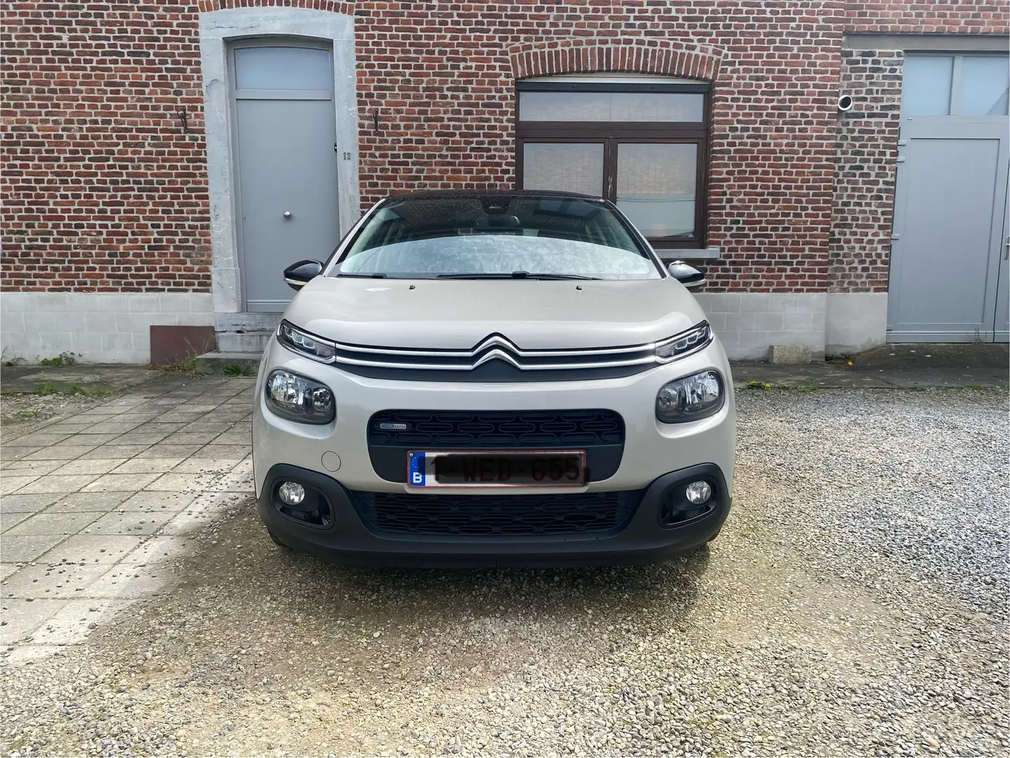Citroen C3 C3 Pure Tech 82 SHINE Beige - 2