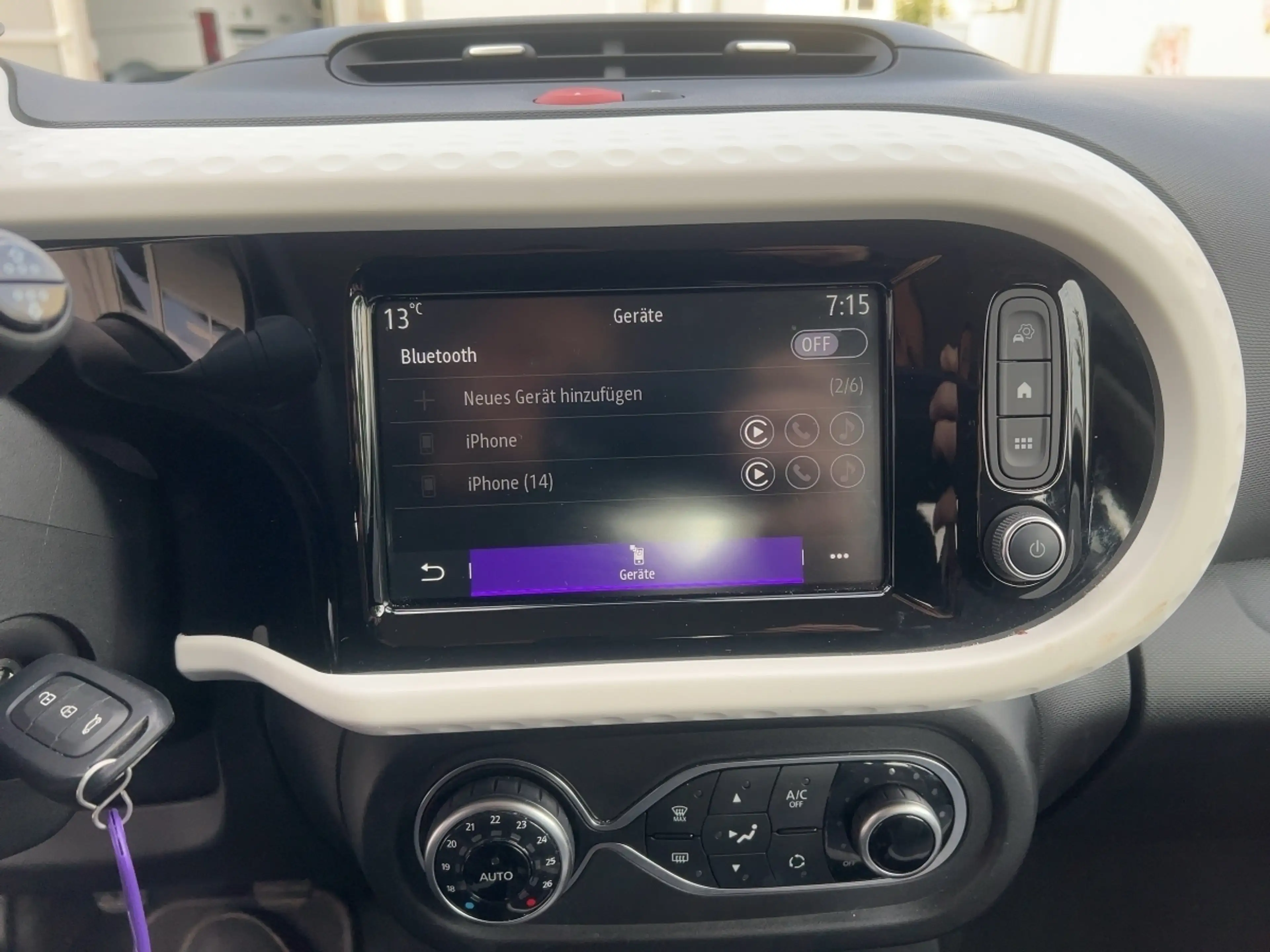 Renault Twingo 1.0 SCE 65 EQUILIBRE — photo 12