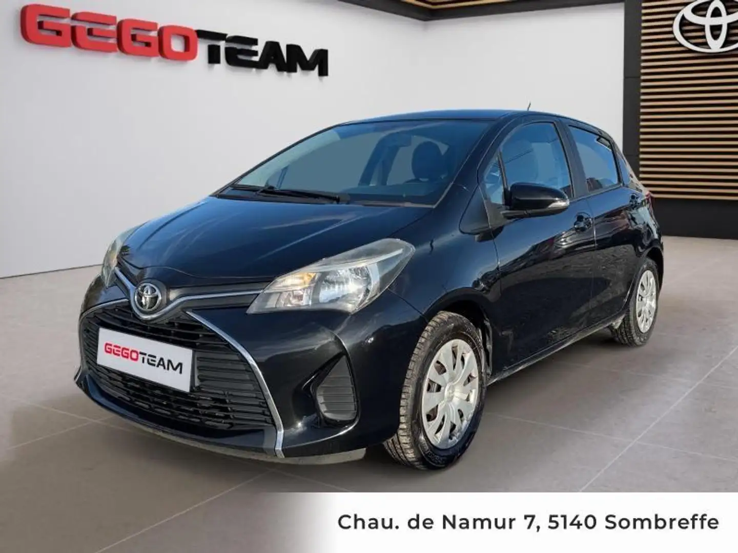 Toyota Yaris 1.33 COMFORT CAMERA BT Zwart - 1