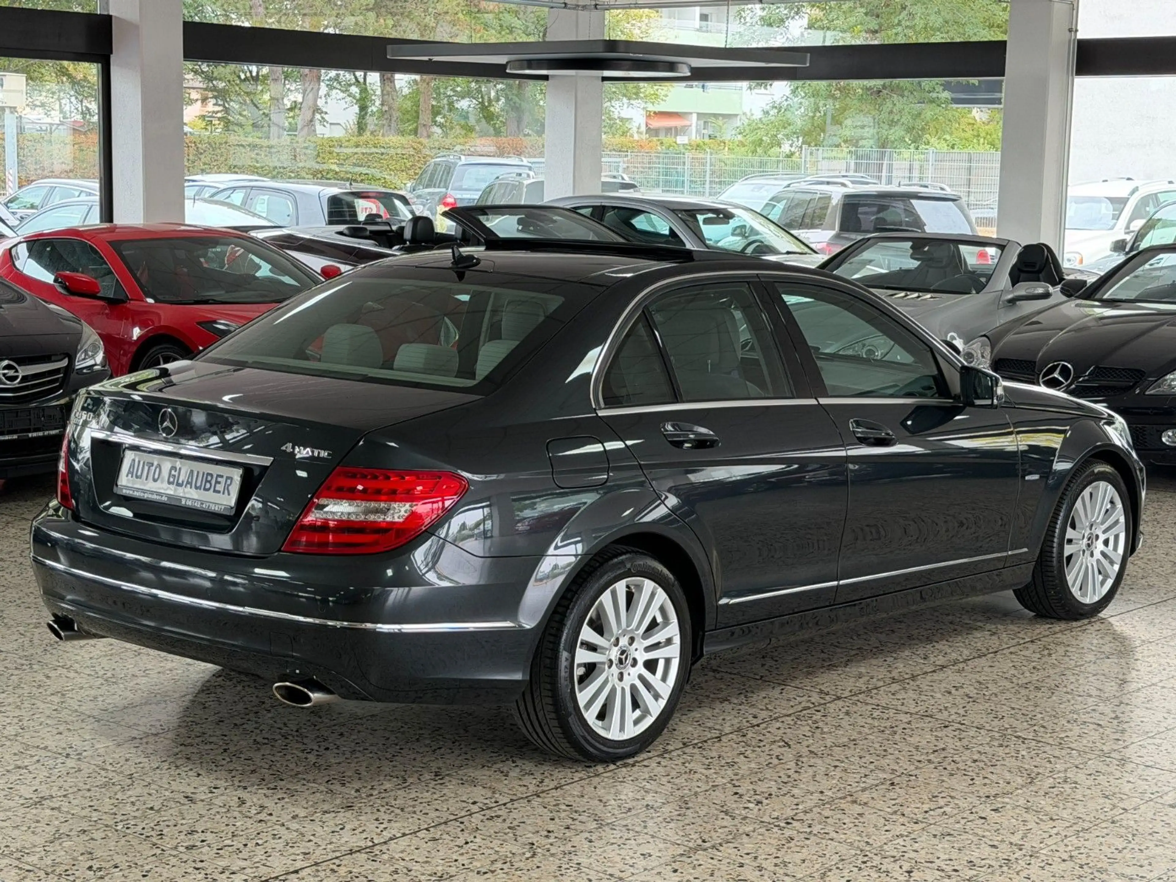 Mercedes-Benz C 350 CGI BlueEfficiency 4Matic/Navi/Memory/Pano — photo 4