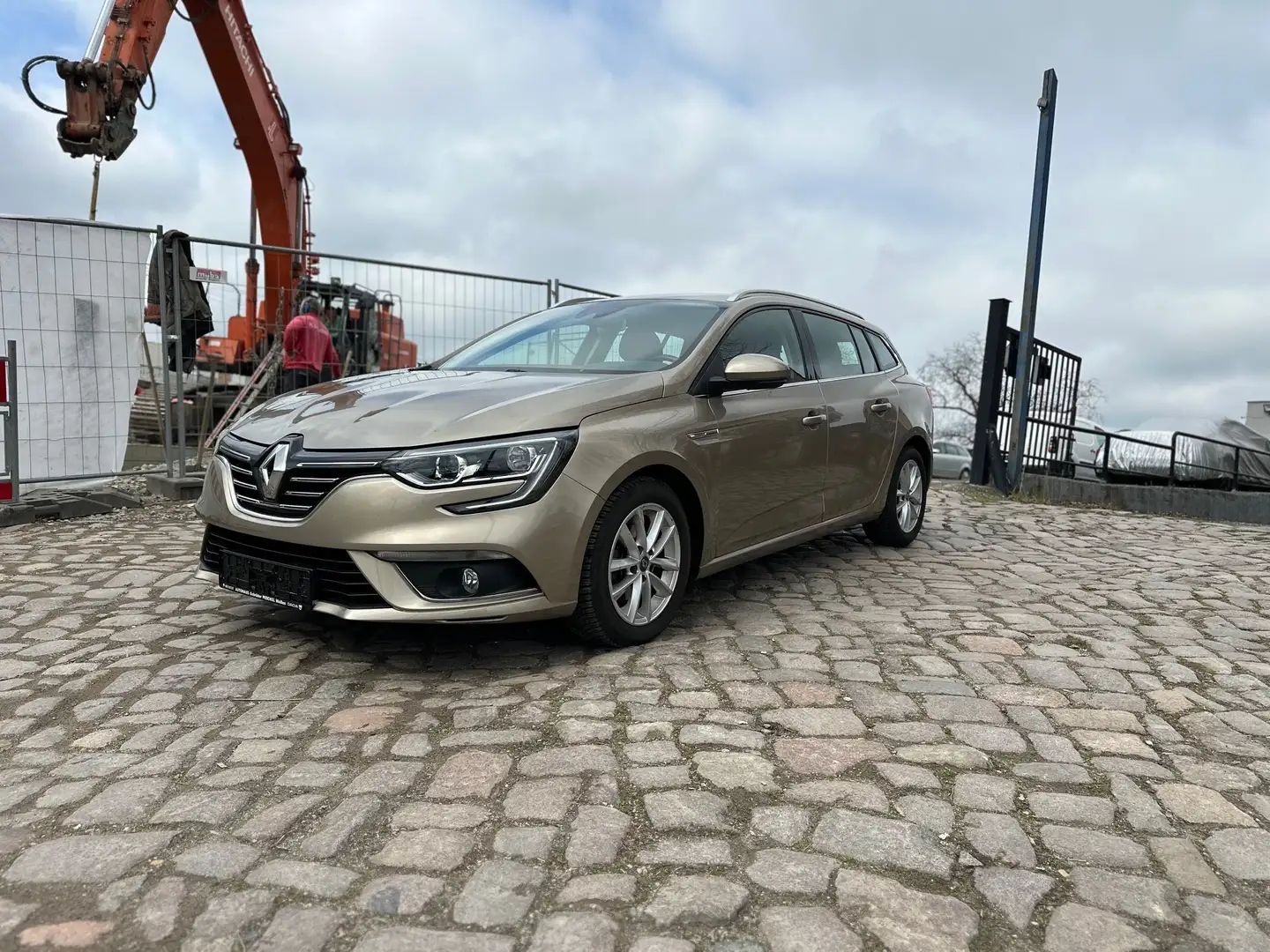Renault Megane Intens Automatik Navi SHZ Ambiete Leder Beige - 1