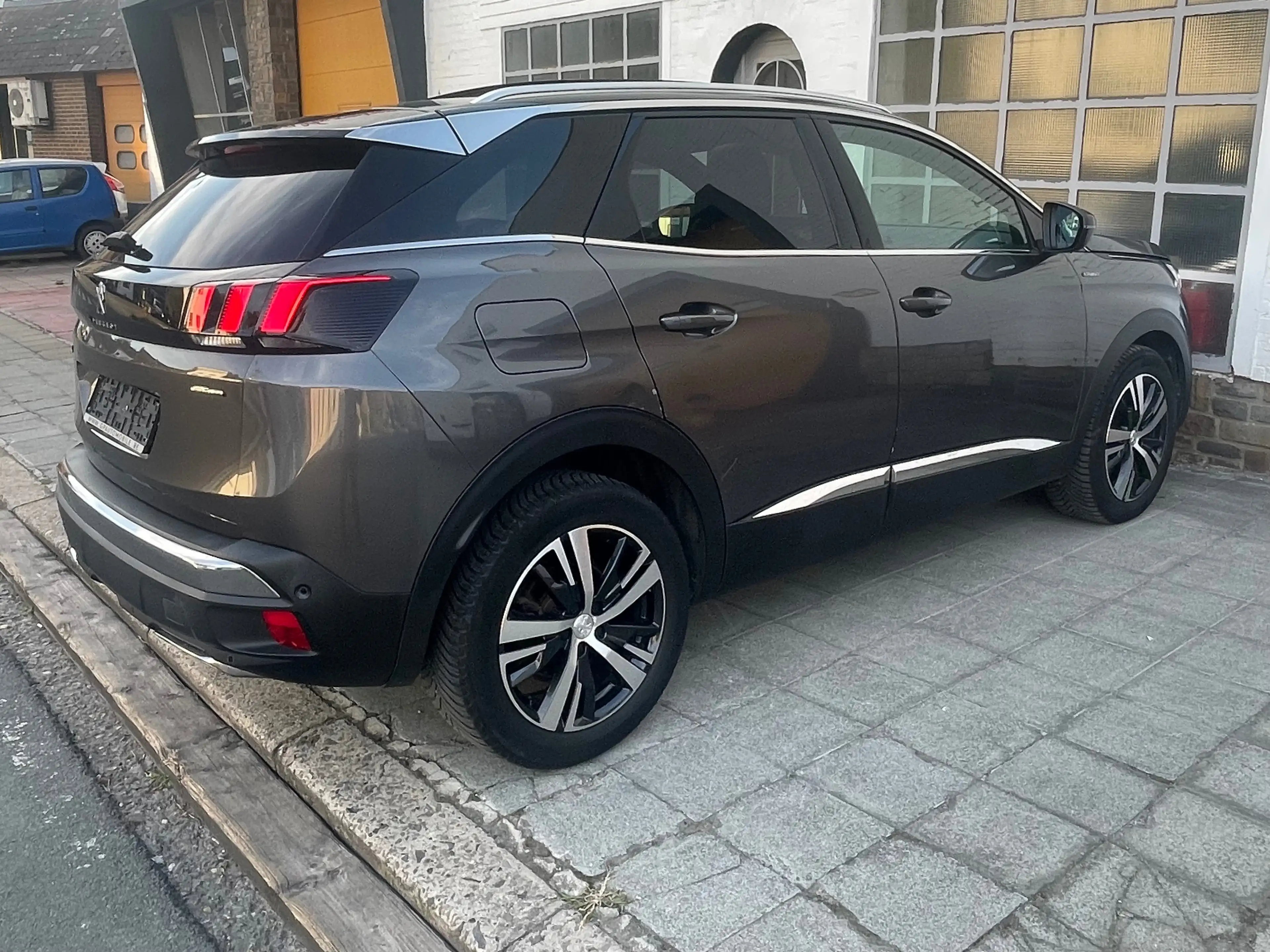 Peugeot 3008 3008 1.2 PureTech GT-Line Euro 6d-ISC — photo 12