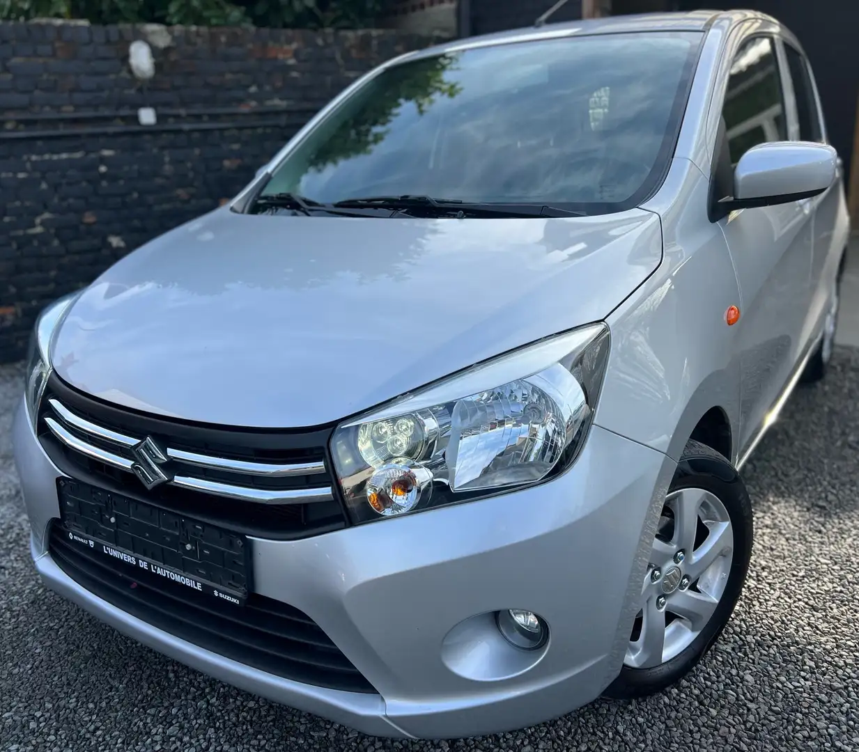 Suzuki Celerio 1.0i GL Airco + CLIM + CAR-PASS + GARANTIE Gri - 1