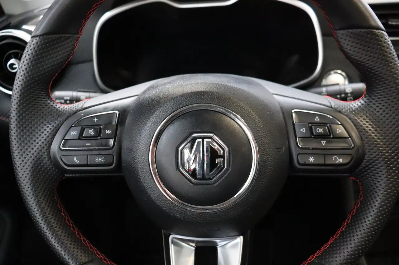 MG ZS 1.0 T-GDI AT Luxury Nav Leder 360° SHZ SOFORT 9