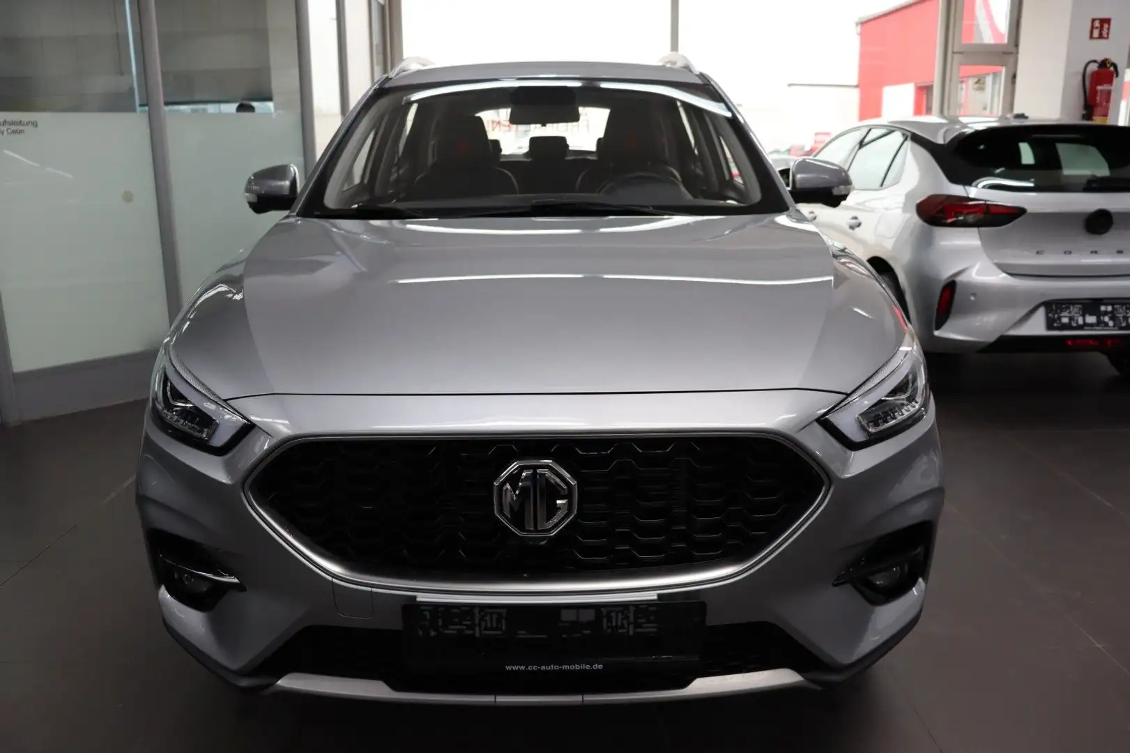 MG ZS 1.0 T-GDI AT Luxury Nav Leder 360° SHZ SOFORT Silber - 2