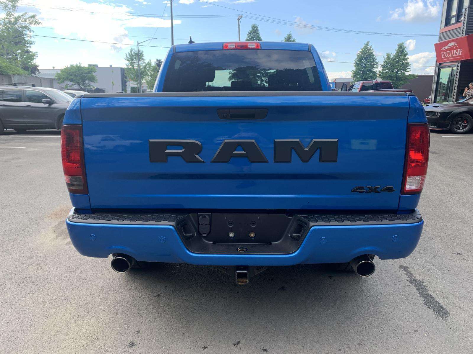 2022 RAM 1500 1500 Express Crew Cab 4x4 | HEMI 5.7 | Night Editi — снимка 1