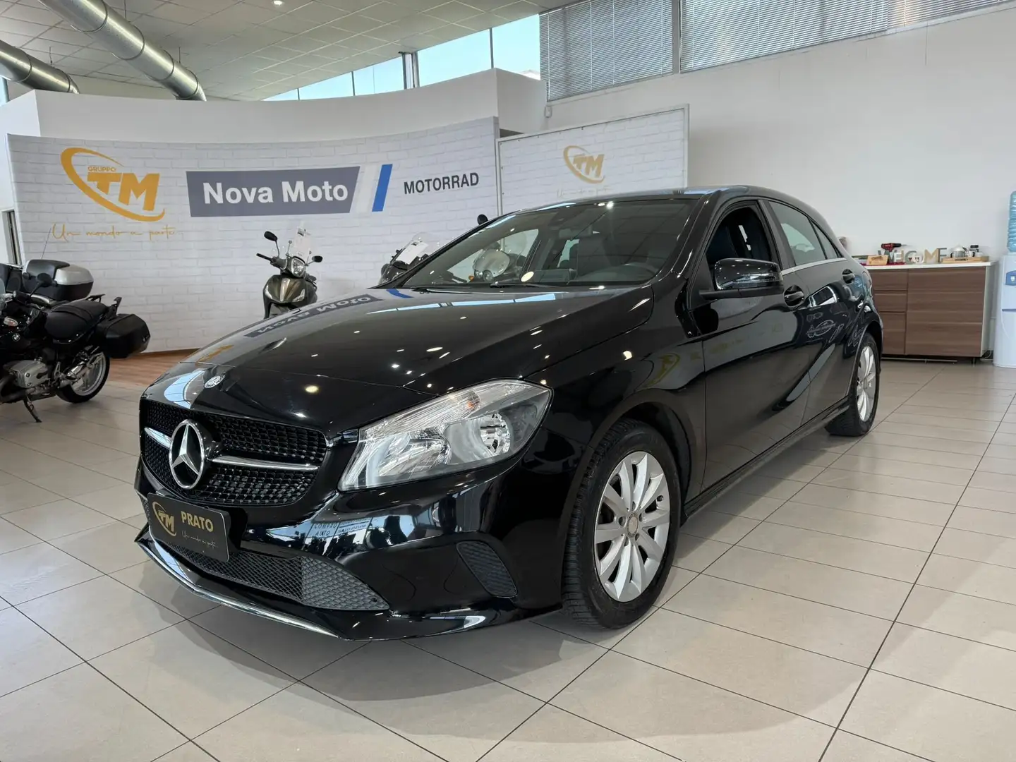 Mercedes-Benz A 160 d my16 * NEOPATENTATI * Schwarz - 1